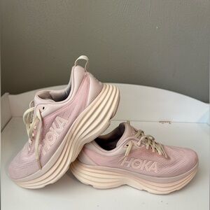 Hoka Bondi 8